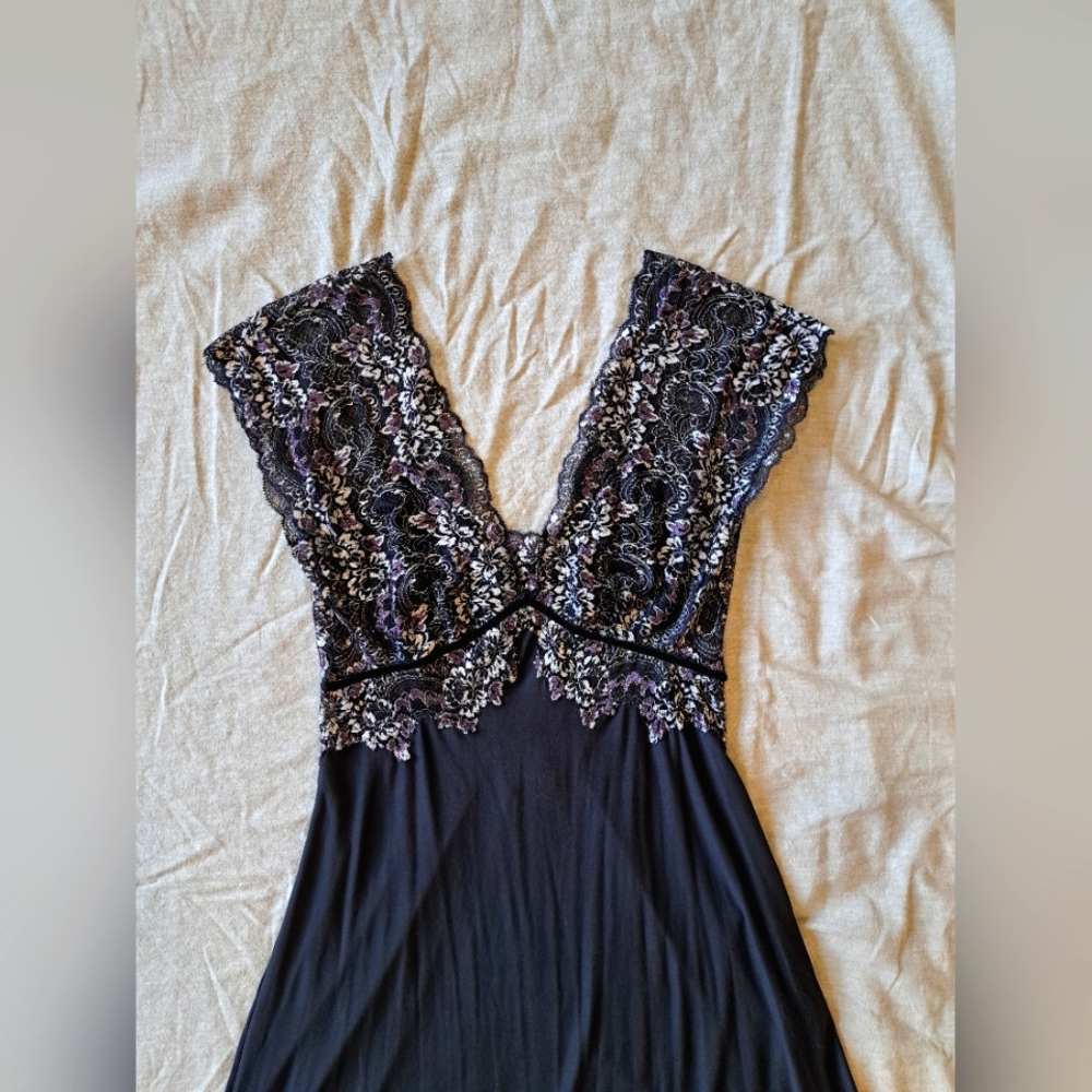 Soma Intimates Gown and Robe Set